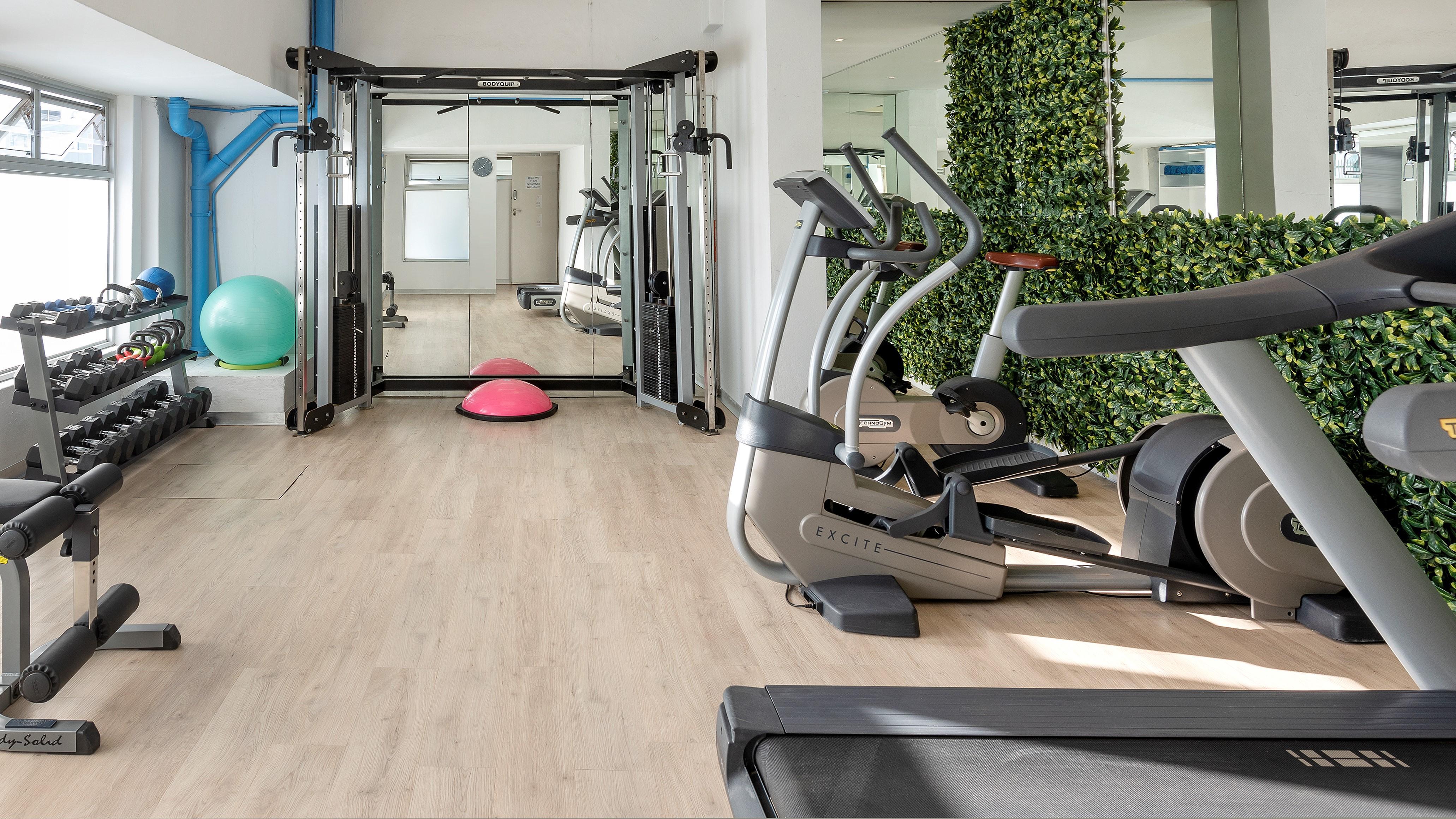 فندق بوتيك ساوث بيتش كامبس باي كيب تاون المظهر الخارجي الصورة A gym in a hotel