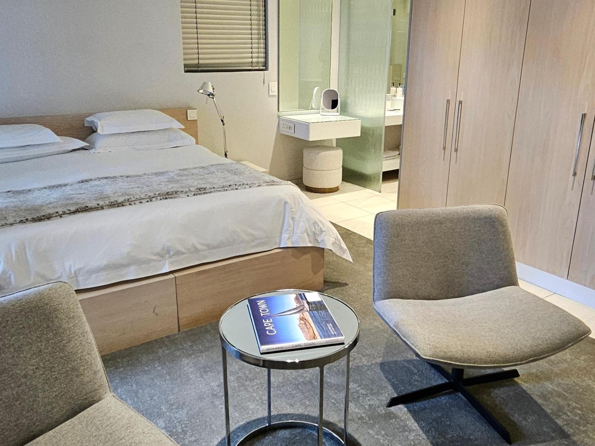 فندق بوتيك ساوث بيتش كامبس باي كيب تاون الغرفة الصورة A room at the hotel